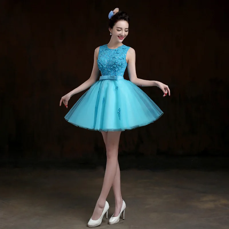 Pizzo floreale carino abito da ballo stile Tutu moderno Vestido De 15 quinceaeceras moderno blu 3D fiore vita sottile abiti Quinceanera