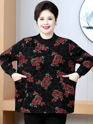 plus Size Women's Thickened Fleece Lined T-Shirt Warm Base Layer Shirt Autumn Winter Fashionable Loose Fit Breathable Garment