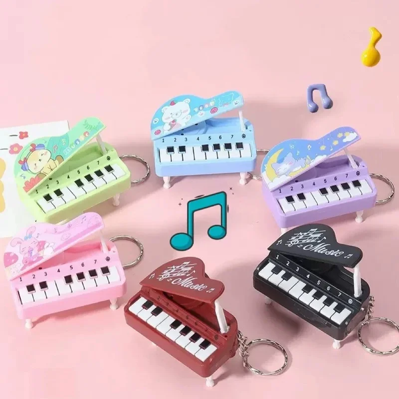 1Pc Mini Desktop Piano Keychain Cute Music Game Machine Colorful Bag Pendant Educational Toy Easter Festival Gift