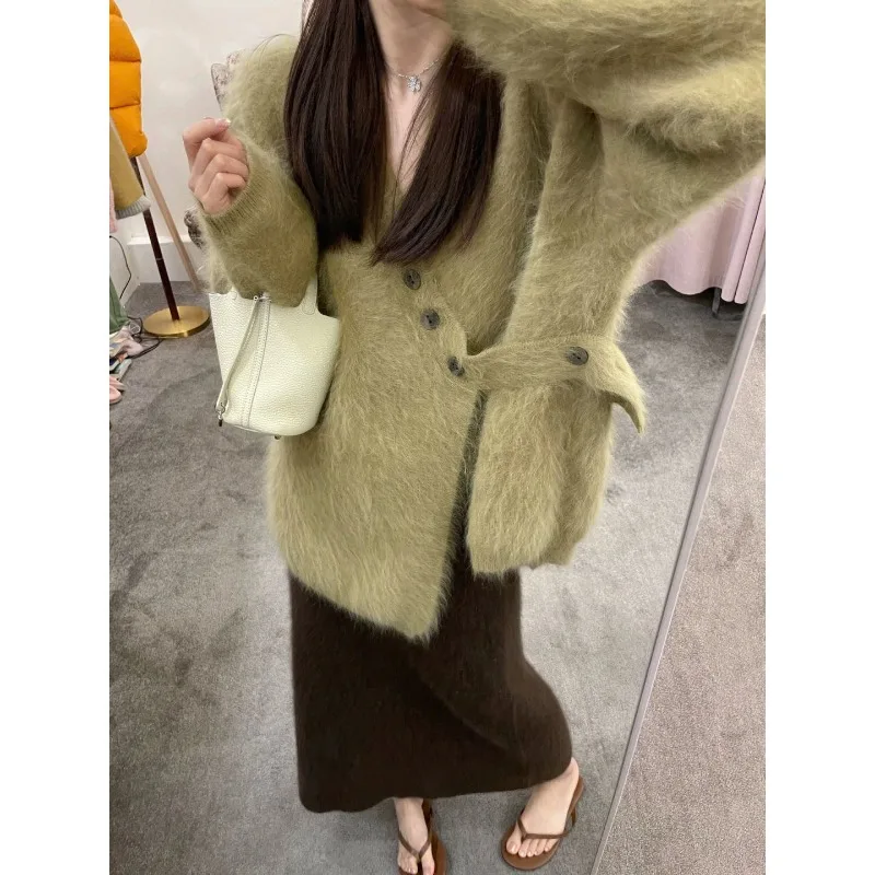 

Весенне-осенний комплект, женский роскошный французский свитер в нежном стиле + средне-длинная тонкая юбка трапециевидной формы, комплект из двух предметов