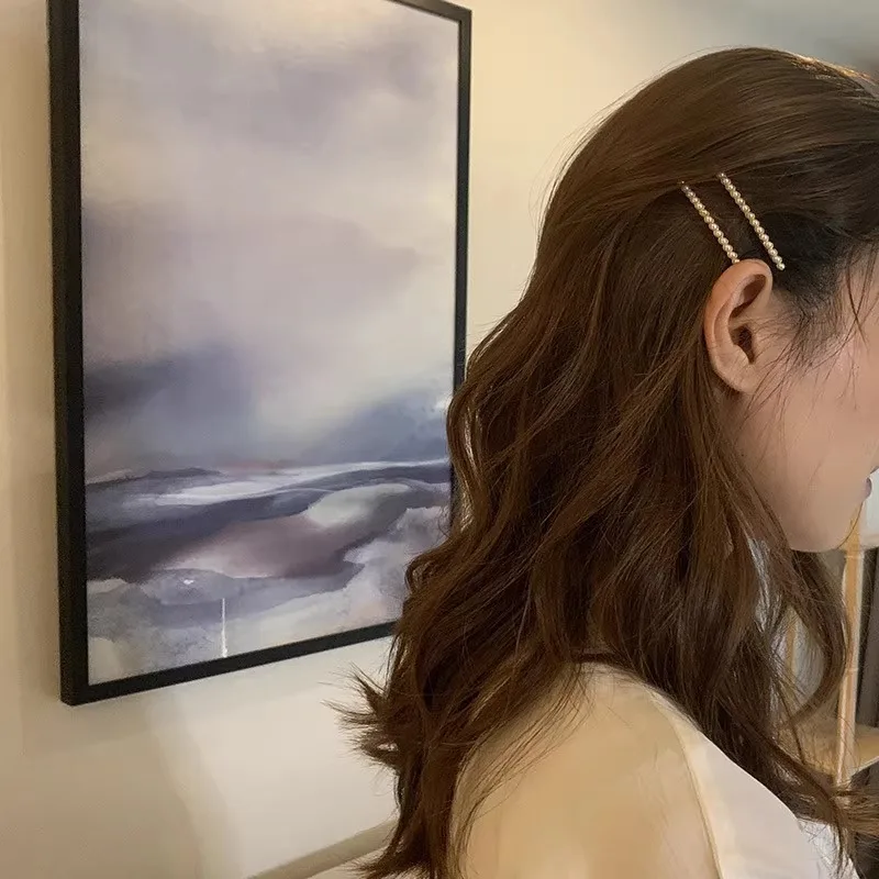 2pcs Small Pearl Hair Clips for Women Exquisite Broken Hair Side Clips One Word Bnags Hairpins Women Girls Elegant Edge Clips