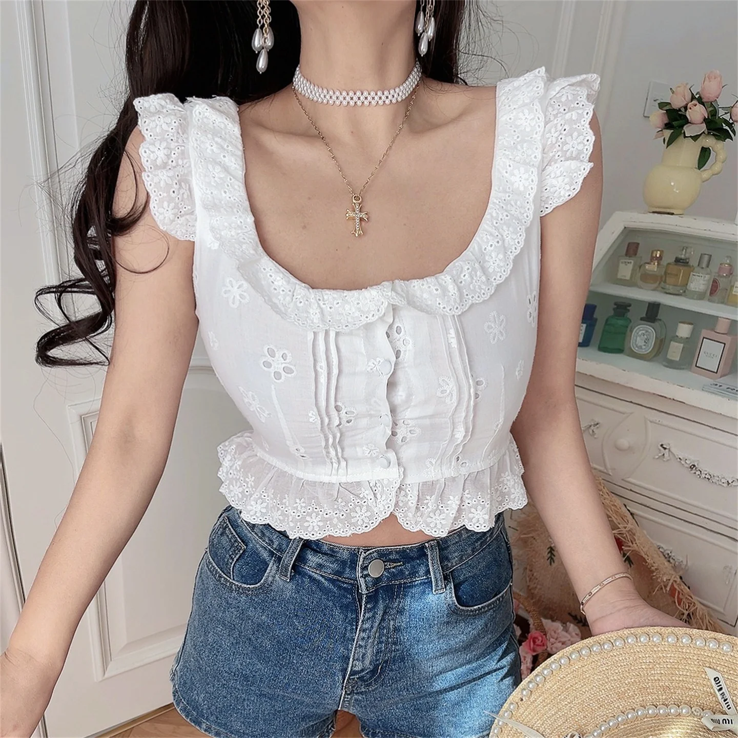 

Ретро-топ укороченный белый кружевной с вышивкой в виде цветов, с высокой талией, дышащий, из полиэстера, весна-лето, женский