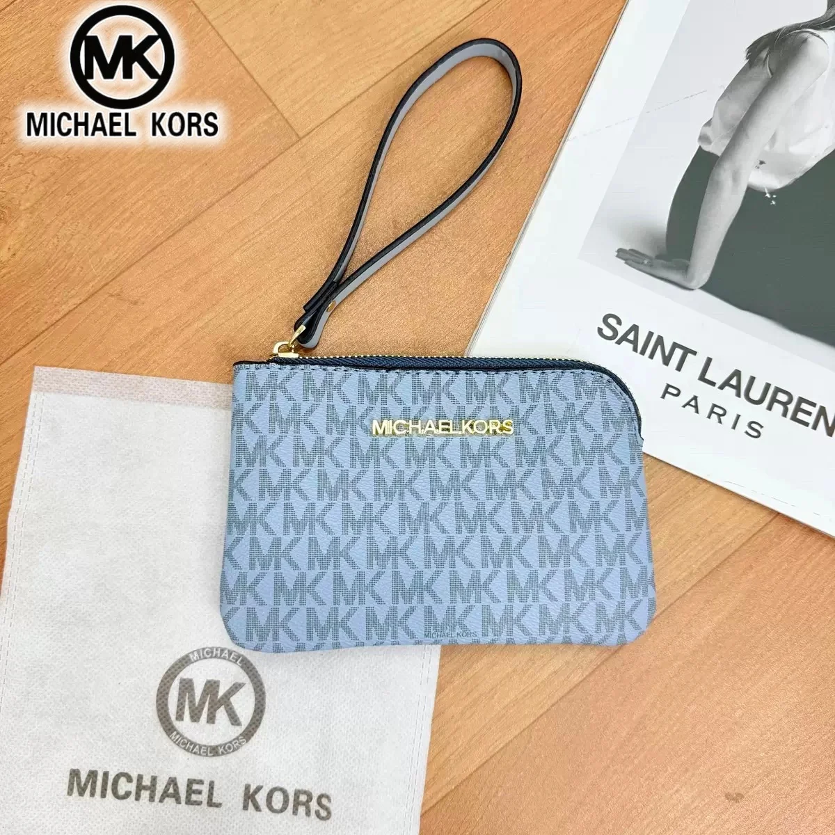 MICHAEL KORS Women's Fashion and Leisure Multi functional Zipper Handheld Small Wallet MK Small Commuter Bag