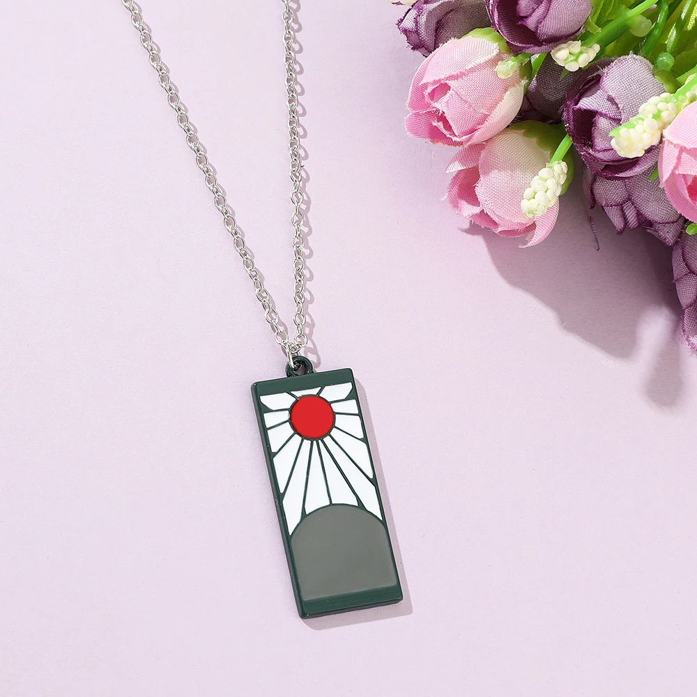 Collier simple motif soleil de dessin animé - Pendentif tendance Anime Tanjiro Kamado, bijou de cosplay personnalisé, cadeau