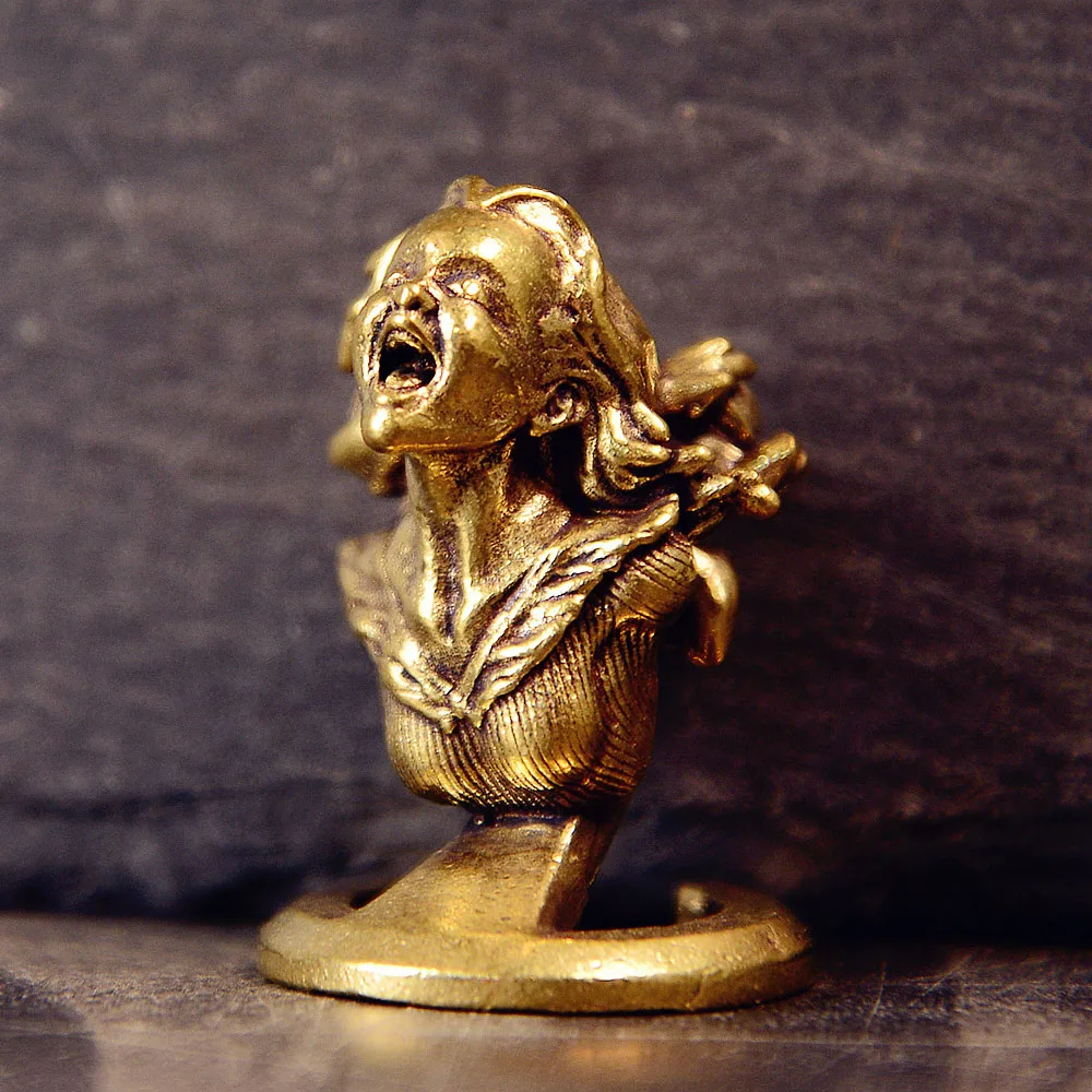 Brass Head Goddess of Screams Small Statue Desktop Ornaments Retro Characters Figurines Home Decorations Crafts Accessories