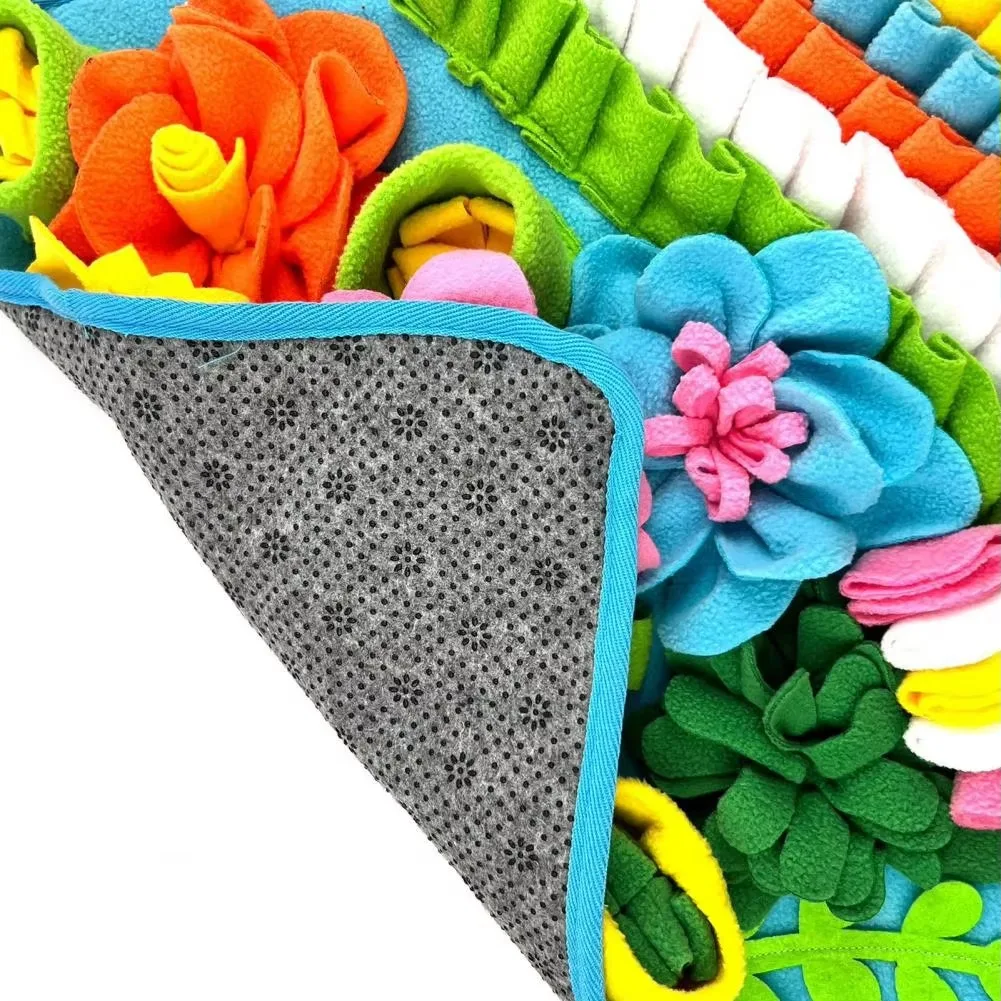 Dog toys Pet Sniffing Pad Dog And Cat Foraging Toys Indoor Play Eating Mat Relieve Stress Release Energy Treasure Hunting