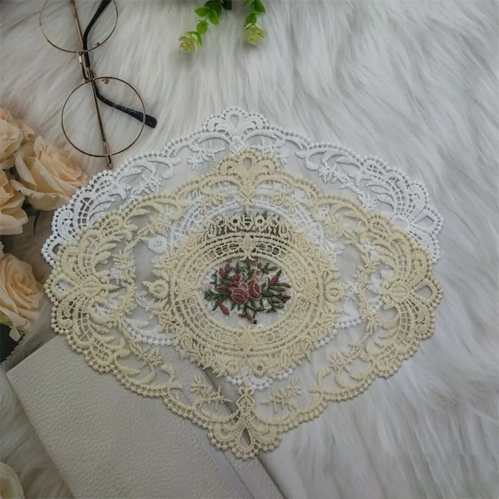 Vintage Oval Lace Embroidered Coaster Anti-scald European Style Dining Table Cover Photo Props Coffee Drink Pad for Home Decor