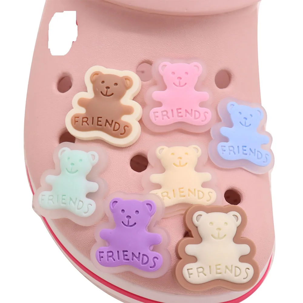 Colorido Urso Amigos Encantos Da Sapata, PVC, Animal Dos Desenhos Animados, Kawaii, Buckle Tamanco, Decoração Sapatos de Jardim, Pulseira DIY, Presente do Kid, Mix, 50Pcs