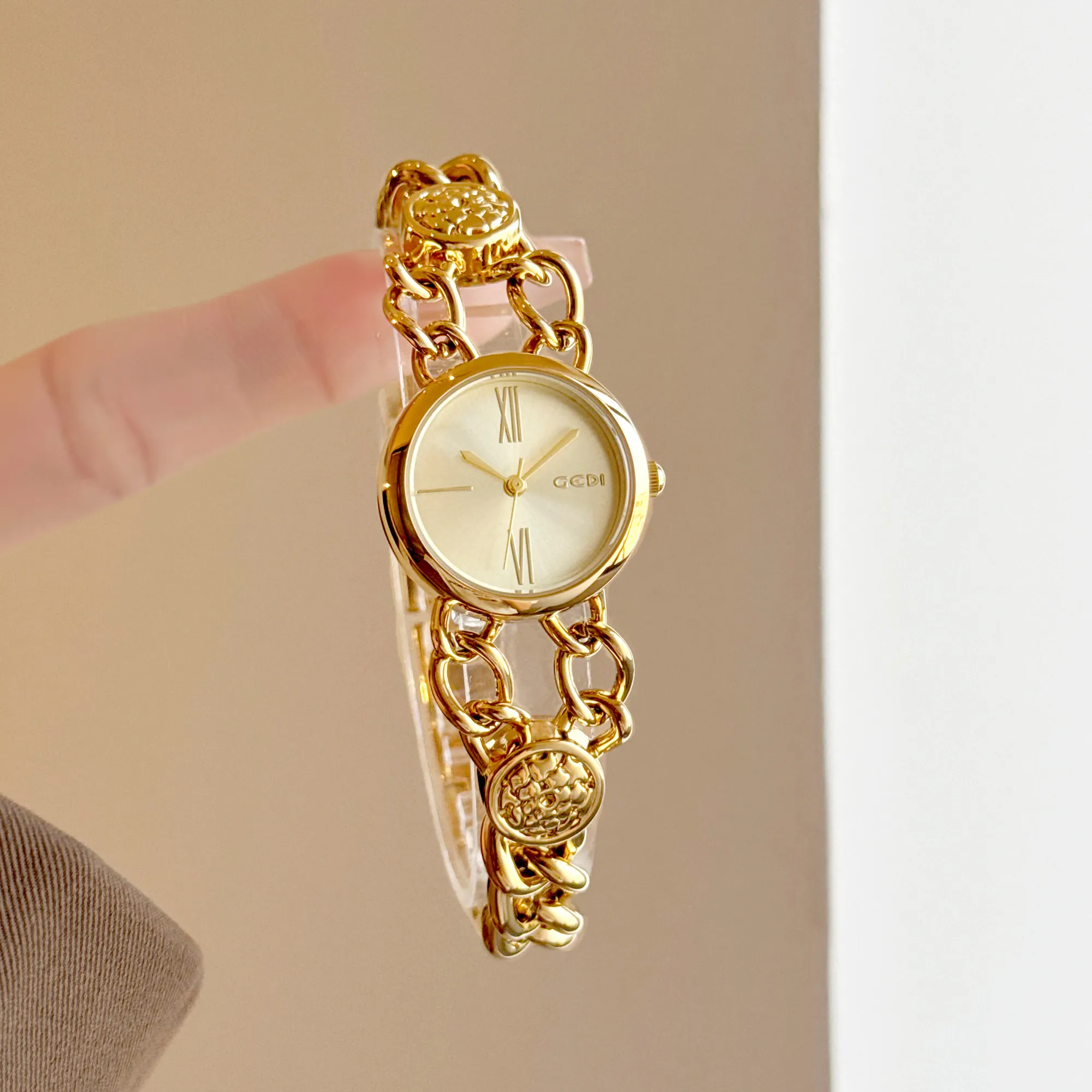 GEDI Vintage Woman Watch Gold Chain Bracelet Elegant Small Dial Ladies Watches High-end Luxury Dress Jewelry Watch Gift