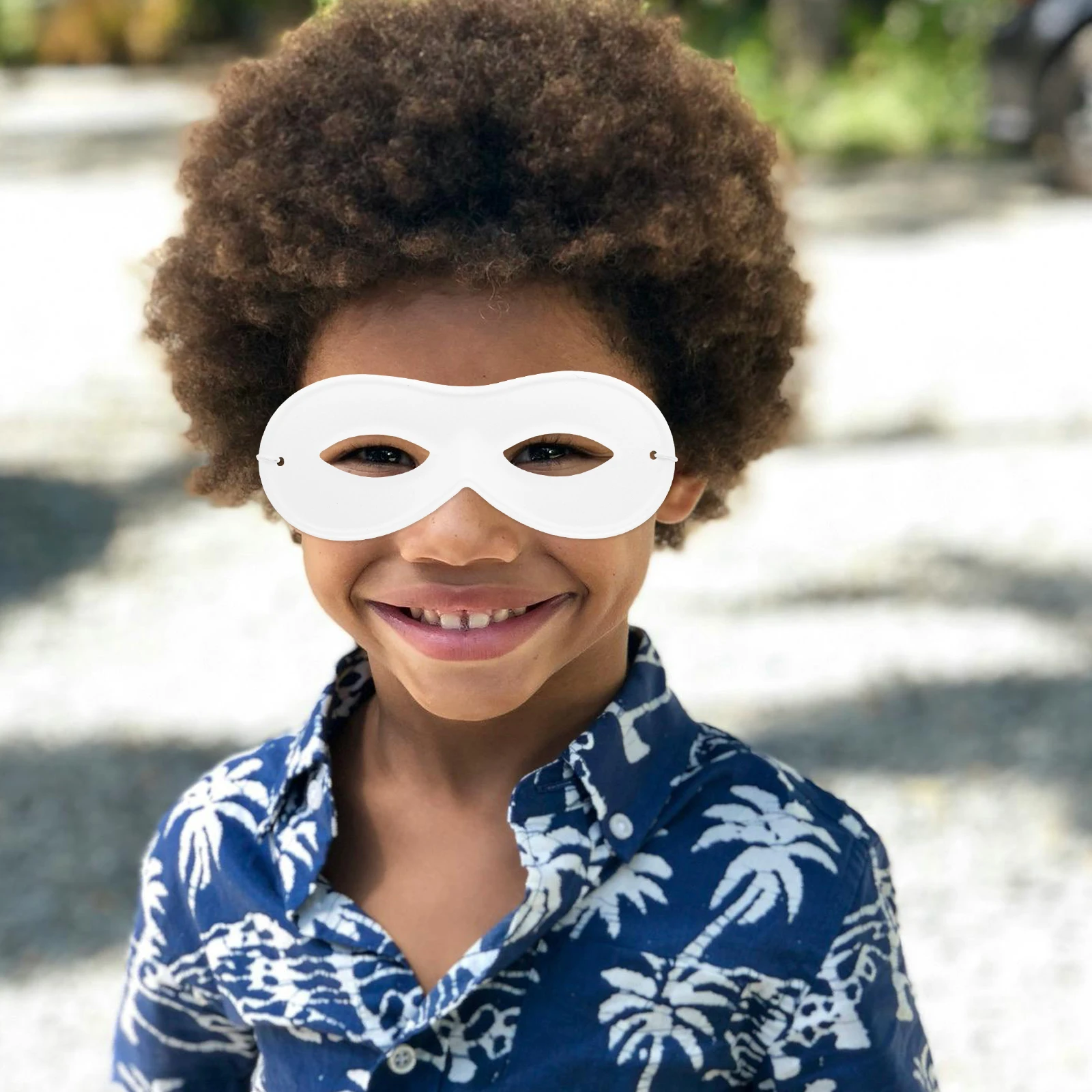 

20pcs Children Graffiti Masks DIY Halloween PVC Plain White Mask for Painting Craft Cosplay Spring Toys