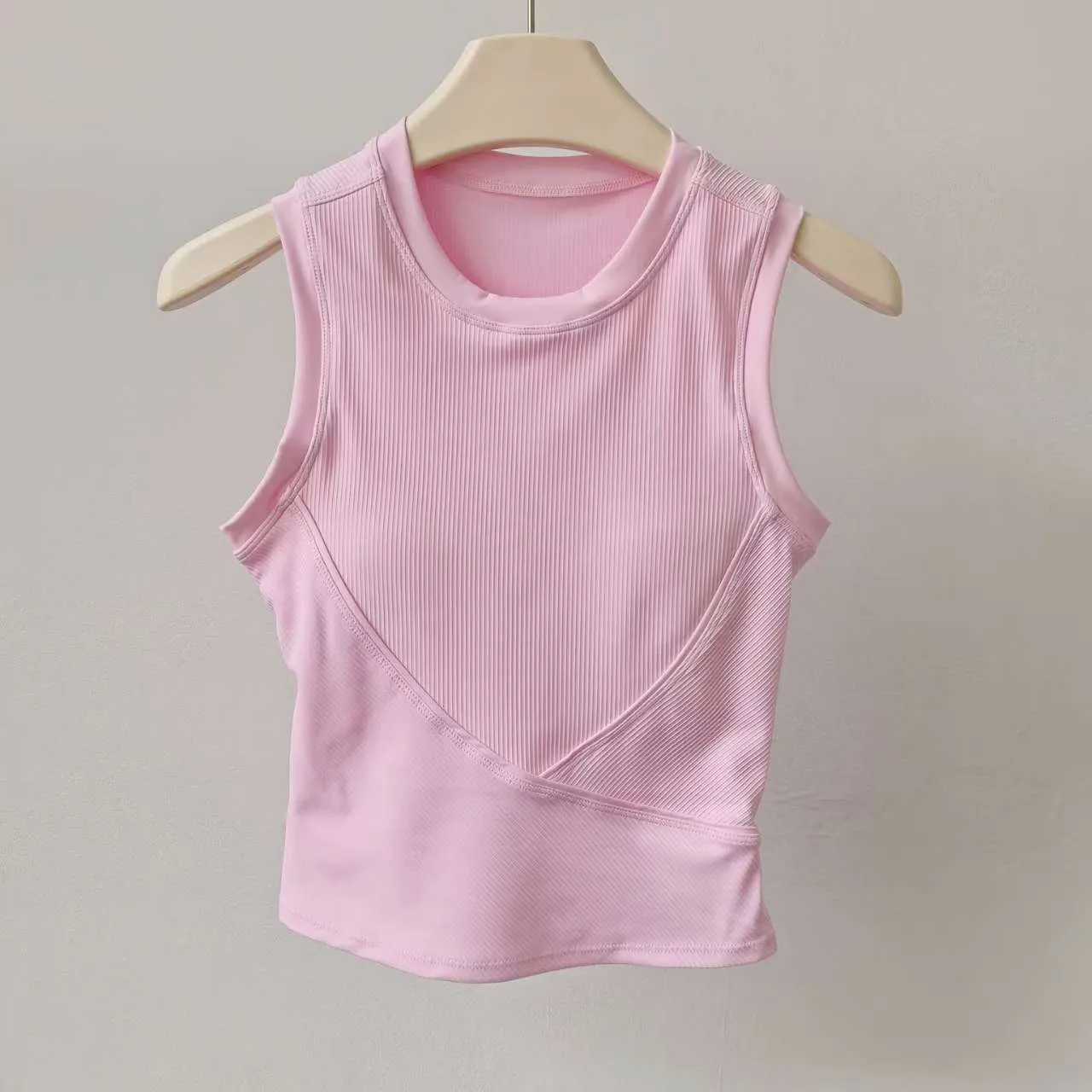 Yoga-Bekleidung Damen Ärmelloses Sport-Top Oberbekleidung Eng Anliegender Schnelltrocknender BH Fitness-Bekleidung Kurzärmeliges Lauf-Top mit Brustpolster – Detail 2