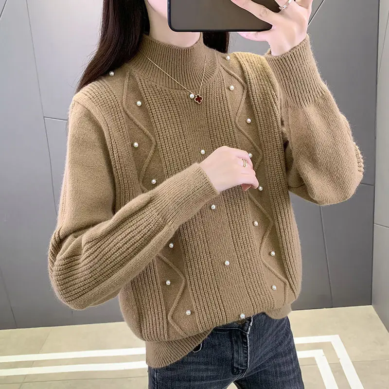 Explosions Knitwear Bottoming Shirt Top Ladies Autumn Winter 2027 New Women's Long-sleeved Beaded Semi-turtle Neck Coat Female