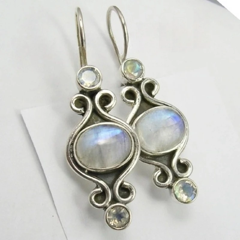 Böhmische Vintage-Ohrringe mit synthetischem Zirkonia, Mondstein-Intarsien, baumelnde Ohrringe für Damen, wunderschöne Mode, Bankett-Schmuck-Accessoires