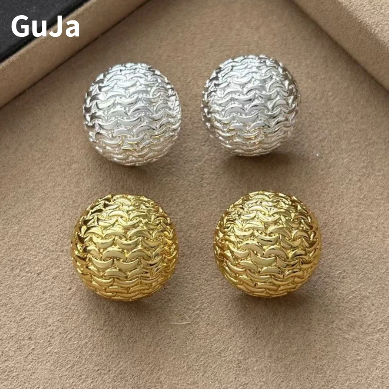 Modern Jewelry Vintage Temperament Simply Design metal round stud earring For Women Fashion Accessories Hot Sale Dropshipping