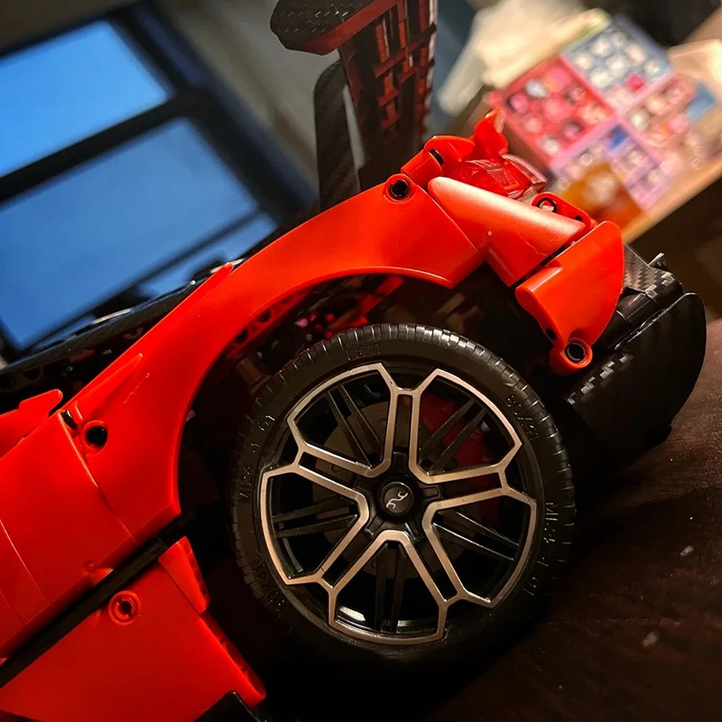 U9 Supersportwagen Technischer Baukasten 1:8 Maßstab Elektrischer Hypercar Konstruktions-Bausteine Modell DIY Montage-Spielzeug für Erwachsene – Detail 9