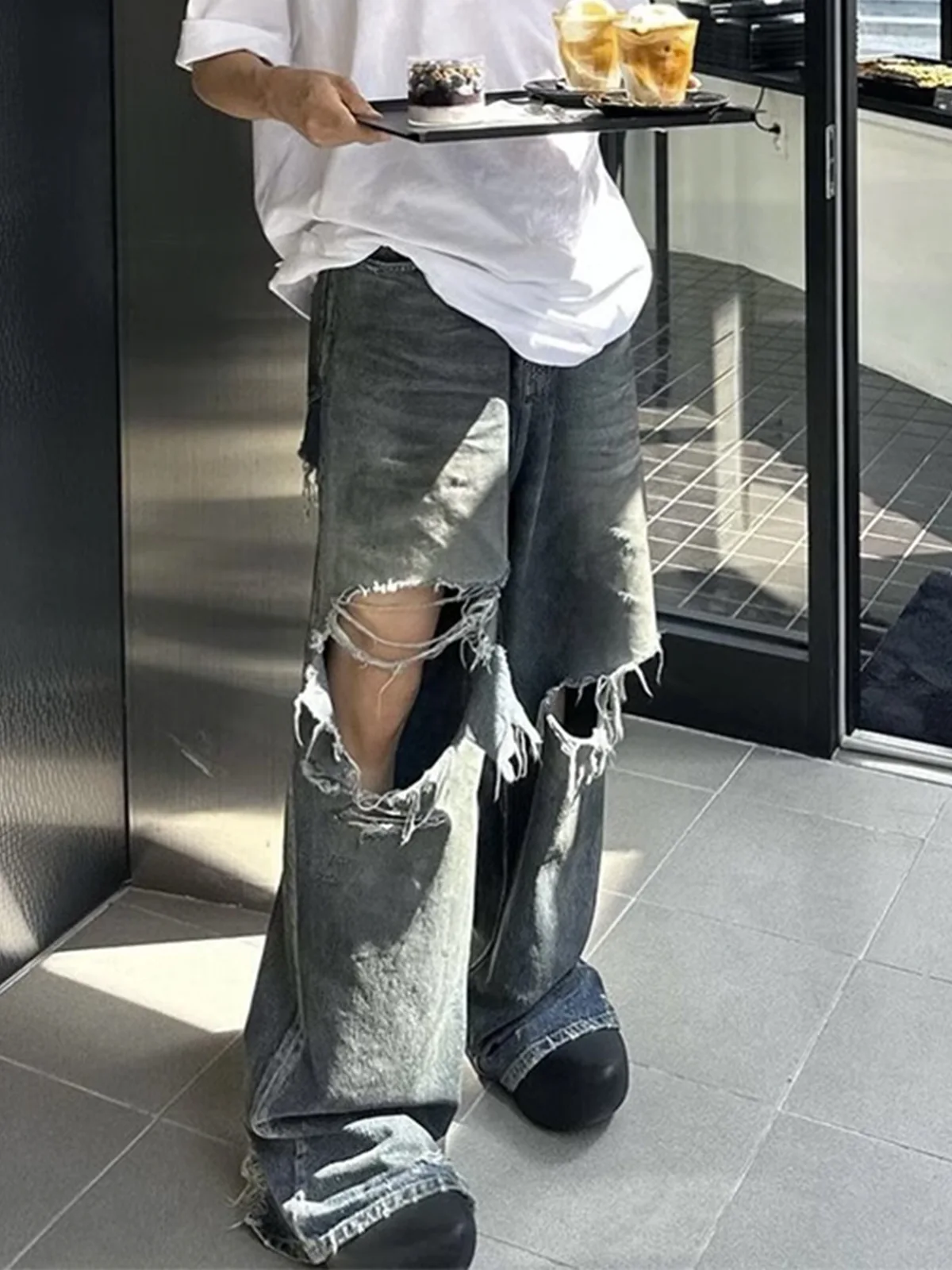 MIJKO High Street للجنسين بنطال جينز ممزق عتيق مغسول وواسع الساق للرجال والنساء #1