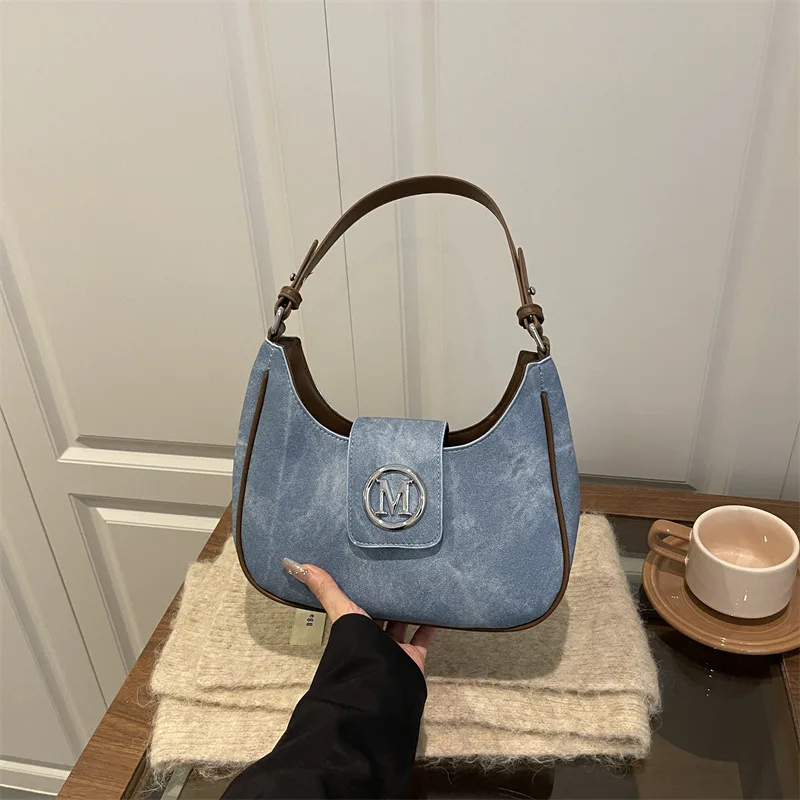 

2025 Spring Women's Small Square Bag, Vintage Corduroy Multi-way Underarm Shoulder Purse, Retro Chic Crossbody Bag for Dating