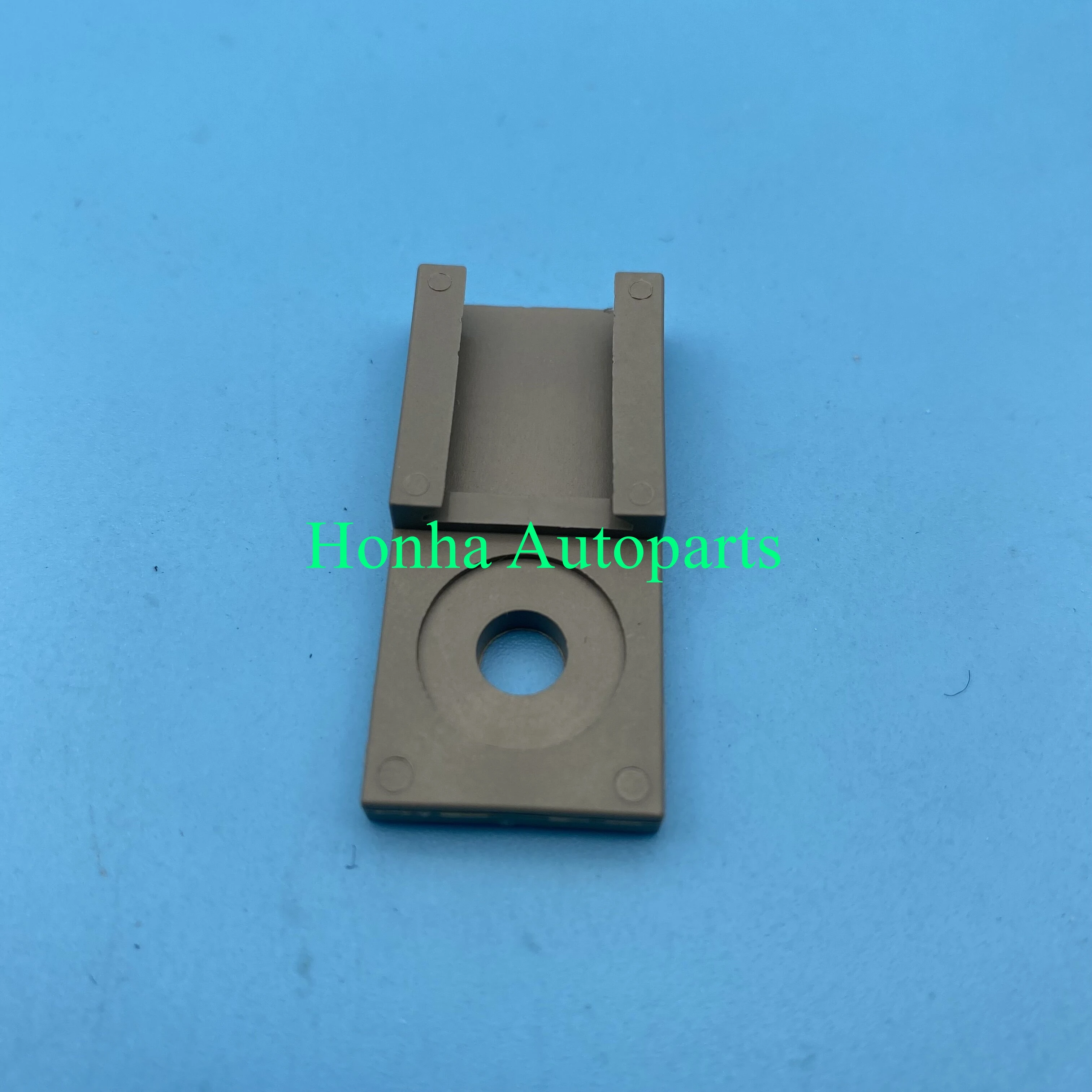 

Electronic Component Deutsch 1011-026-0205 grey mounting bracket for DT/DTM/DTP series male connector fod DT04 DTM04 DTP04