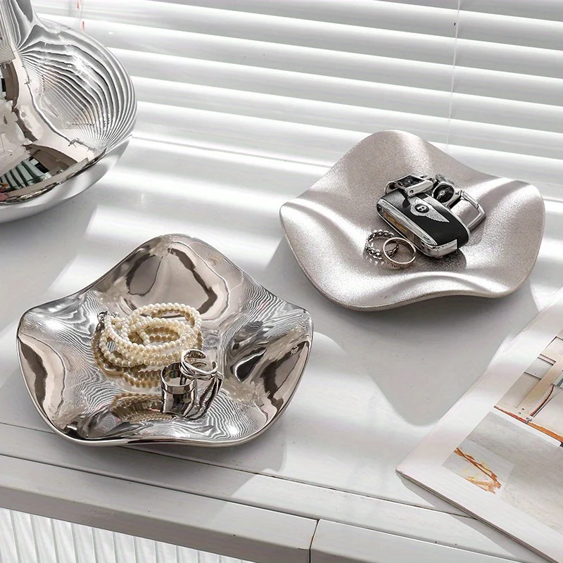 Wave Shaped Irregular Ceramic Electroplating Storage Tray Jewelry Lipstick Necklace Tray Desktop Item Storage Container Storage