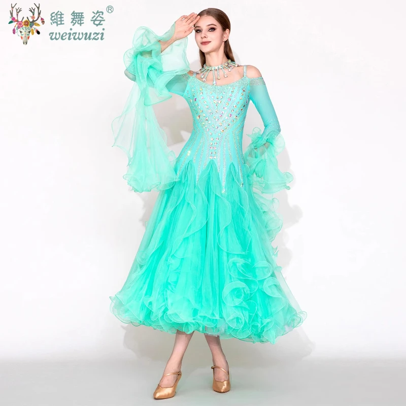 Walzer Foxtrot Tango Quickstep Outfit Passen Sie das weibliche hellgrüne Langarm-Kleid für Gesellschaftstanz und Wettbewerb an