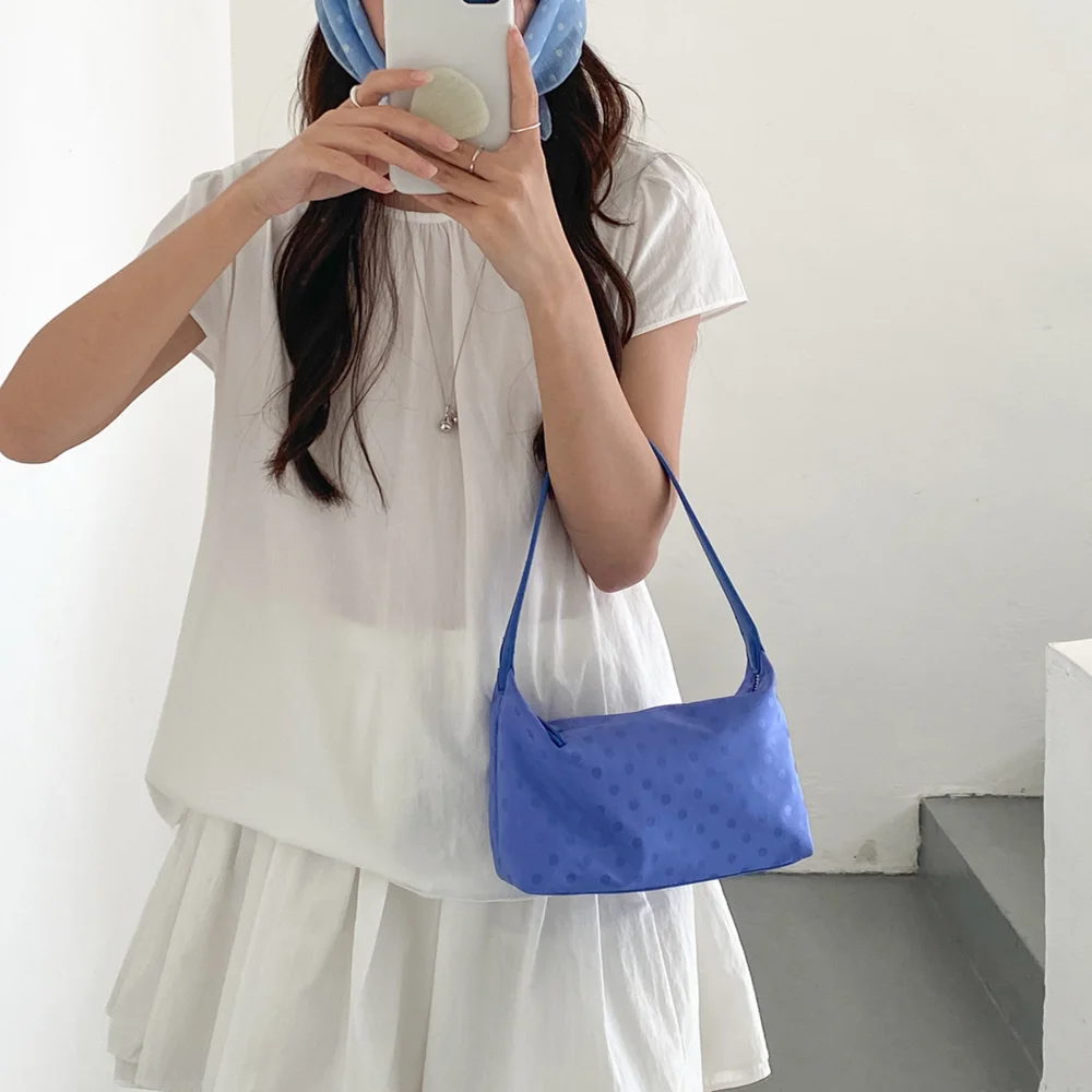 

2026 Pop Wave Point Single Shoulder Small Square Bag ins Style Candy Color New Underarm Bag Fashion Small Hand Bag