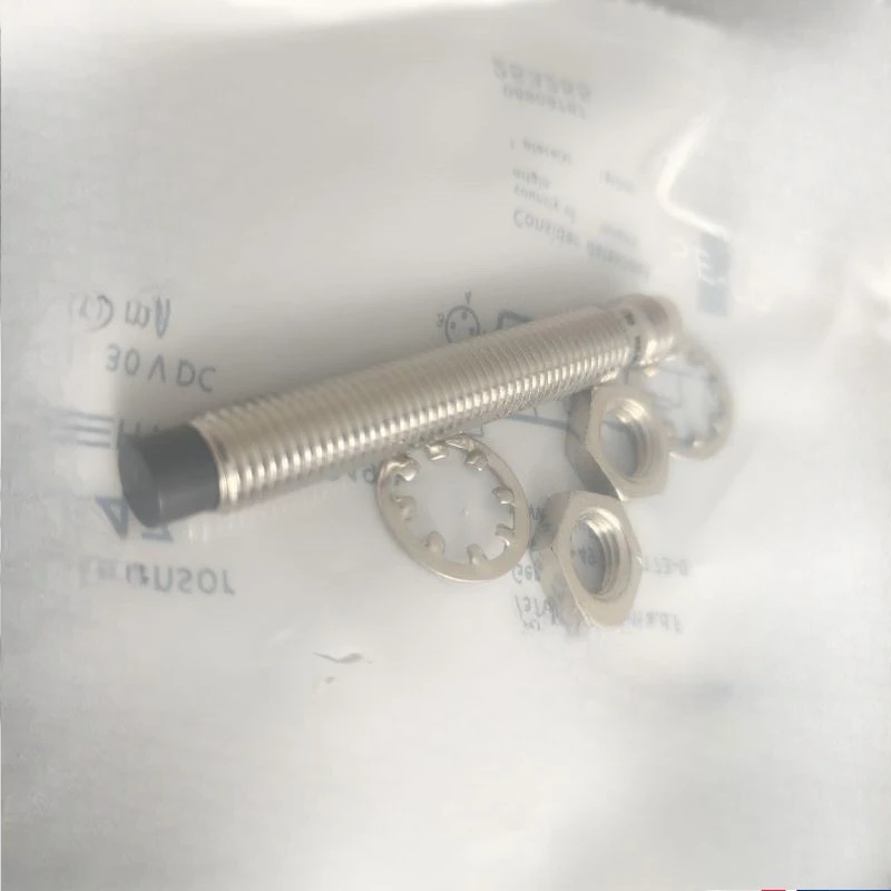 10-30VDC PNP 6mm 3Pin Proximity Sensor Switch For Balluff BES M08EH1-PSC60F-S49G