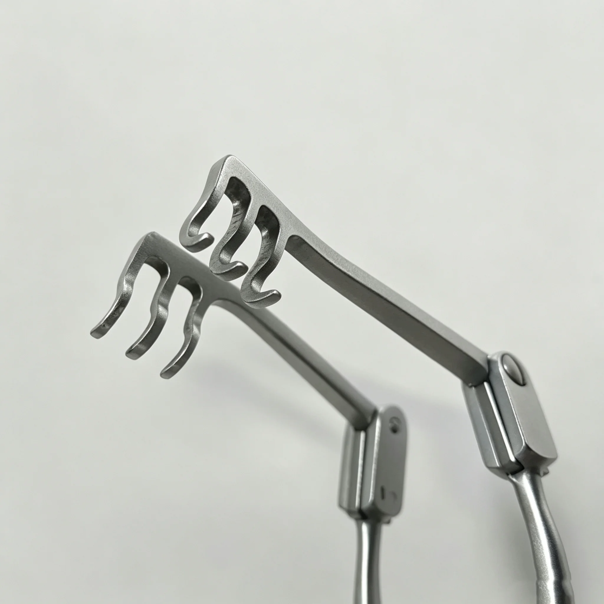 Stainless Steel Surgical Retractor Self Retaining Mastoid Retractor Multi Teeth Skin Retractor Orthopedic Surgery Instrument