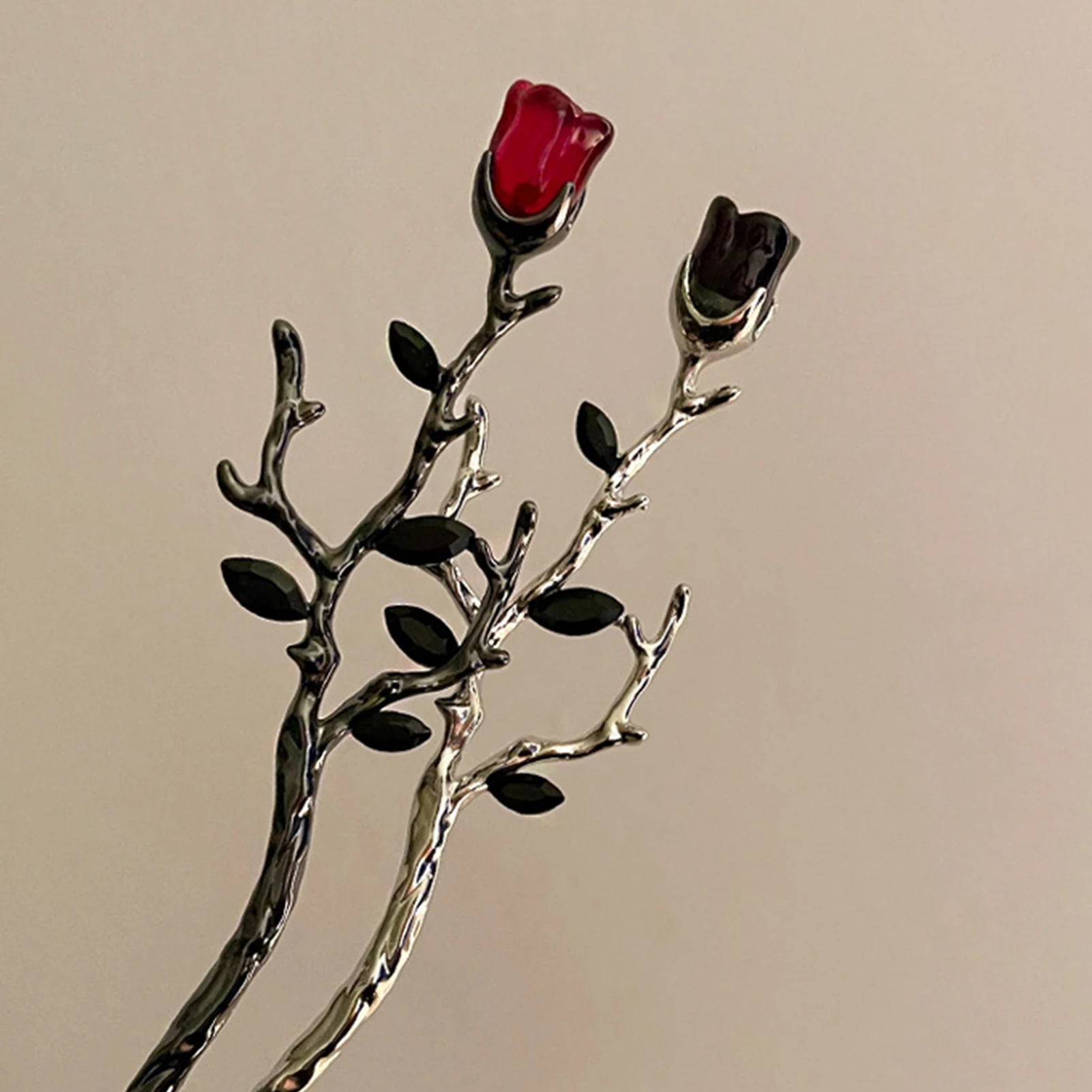 عصي شعر على شكل زهرة على الطراز القوطي، أغطية رأس مصنوعة بحرفية جيدة، عصا شعر طويلة مستقيمة، هدية مثالية للأم والبنت