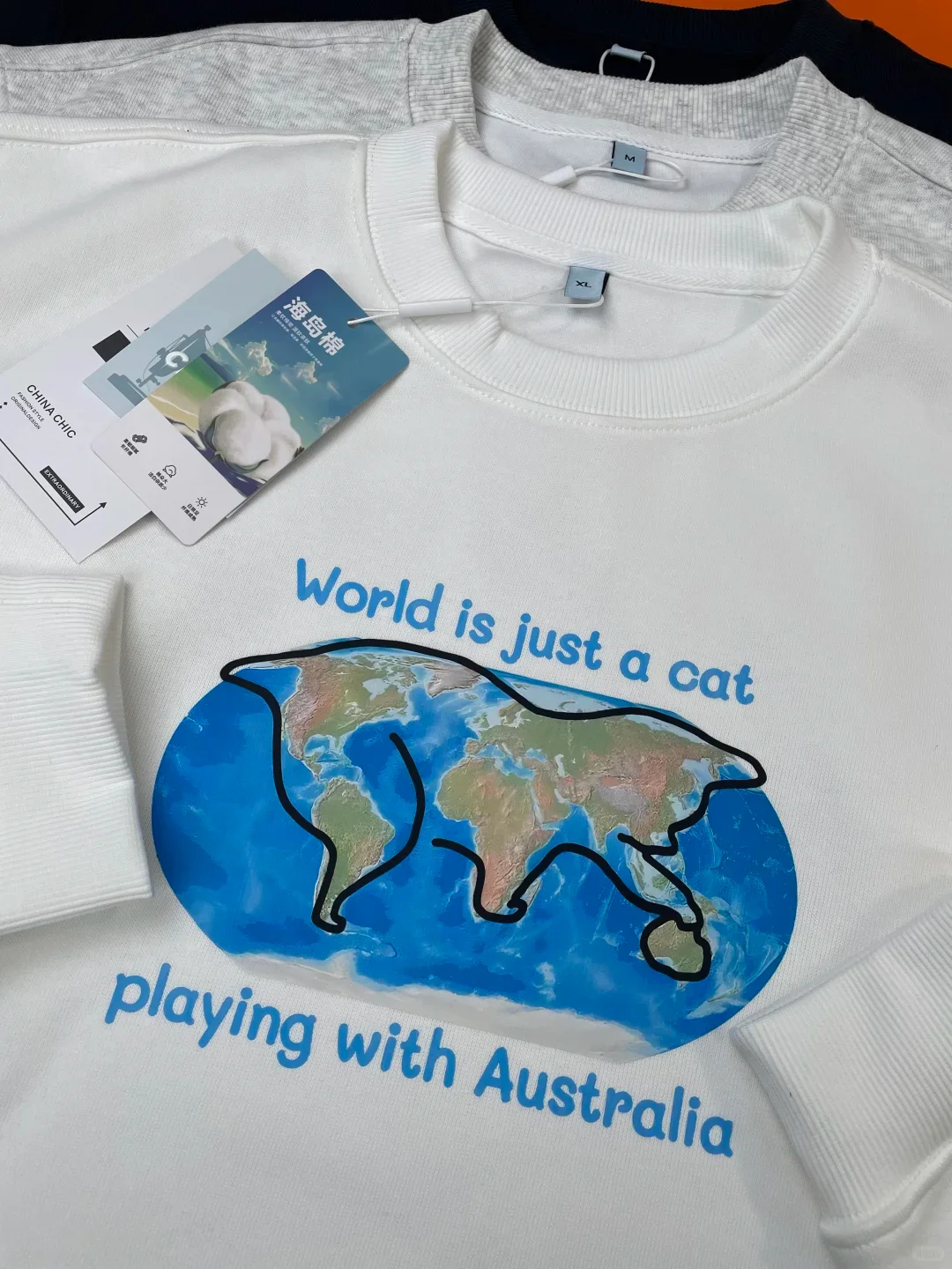 World Is a  Playing Autumn Winter Cotton Sweatshirt Unisex Customizable Personality Island Cotton Long Sleeve Crew Neck