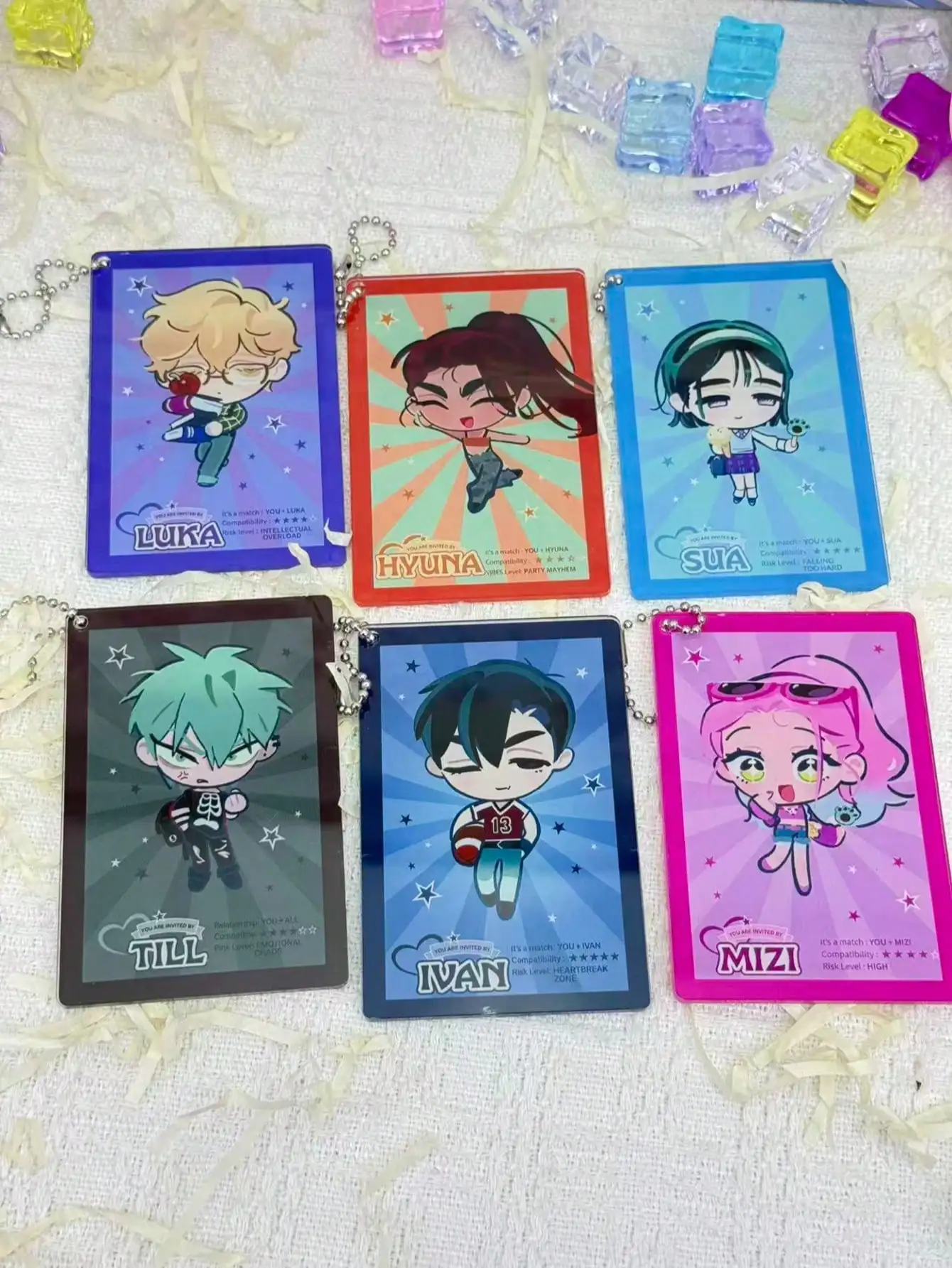Adorable dije acrílico con personajes de anime, artículo de merchandising de manga, decoración para el hogar, adorno para la habitación, regalo para niñas.
