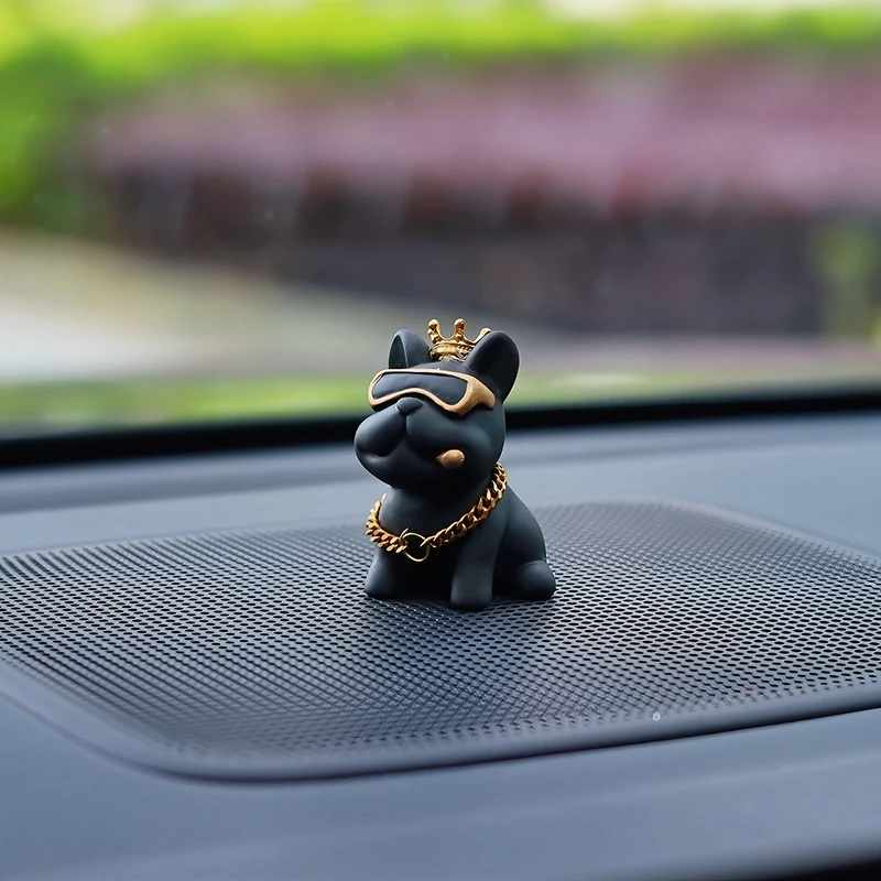 Trendy Resin Bully Dog Car Interior Decoration Ornaments For Auto Center Console Decoration Gadgets Car Interior Accessories