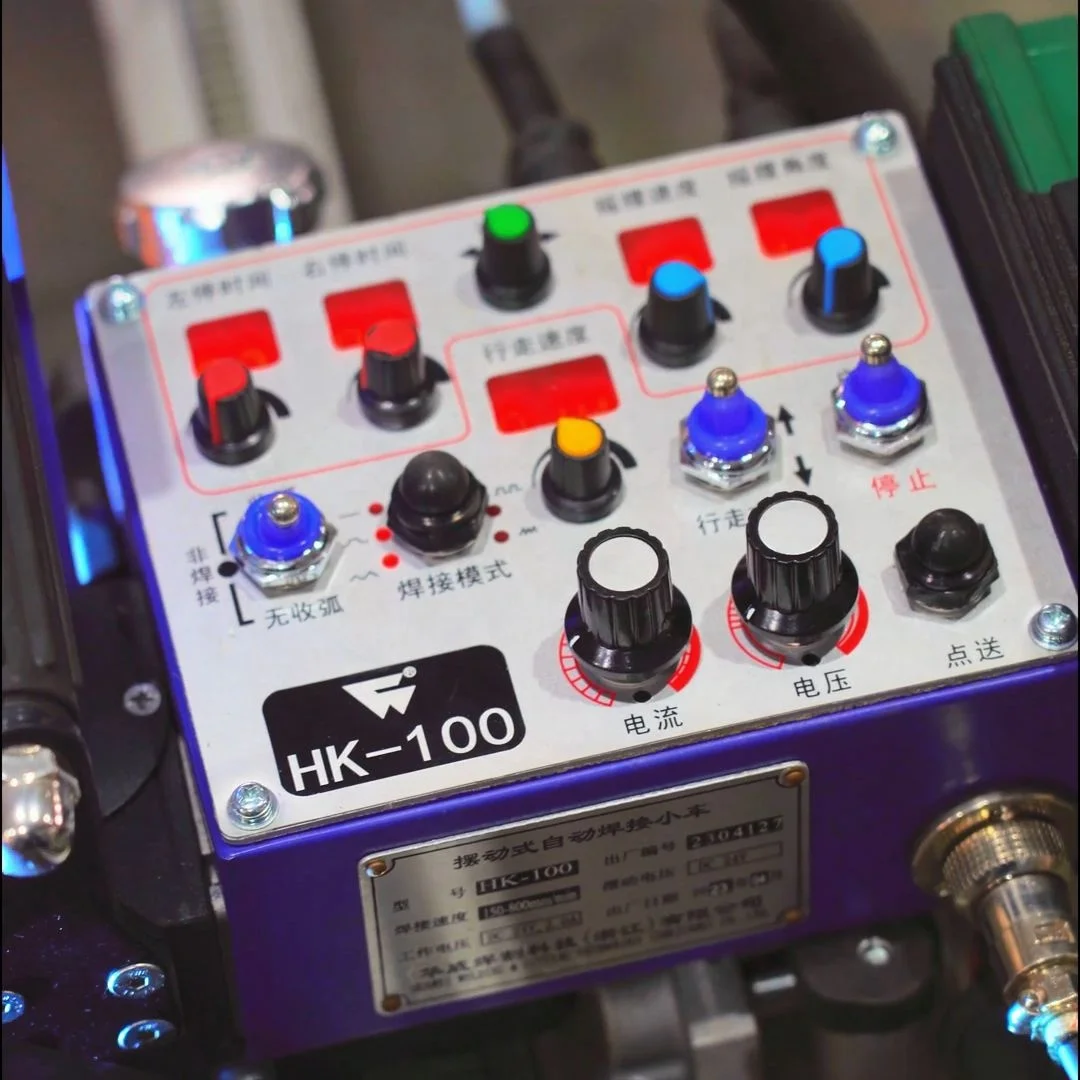HK-100 Automatic Welding Carriage With Oscillation For Industrial Welding Automation Solutions 1.5m 1.8m Rail Vercuum Rail