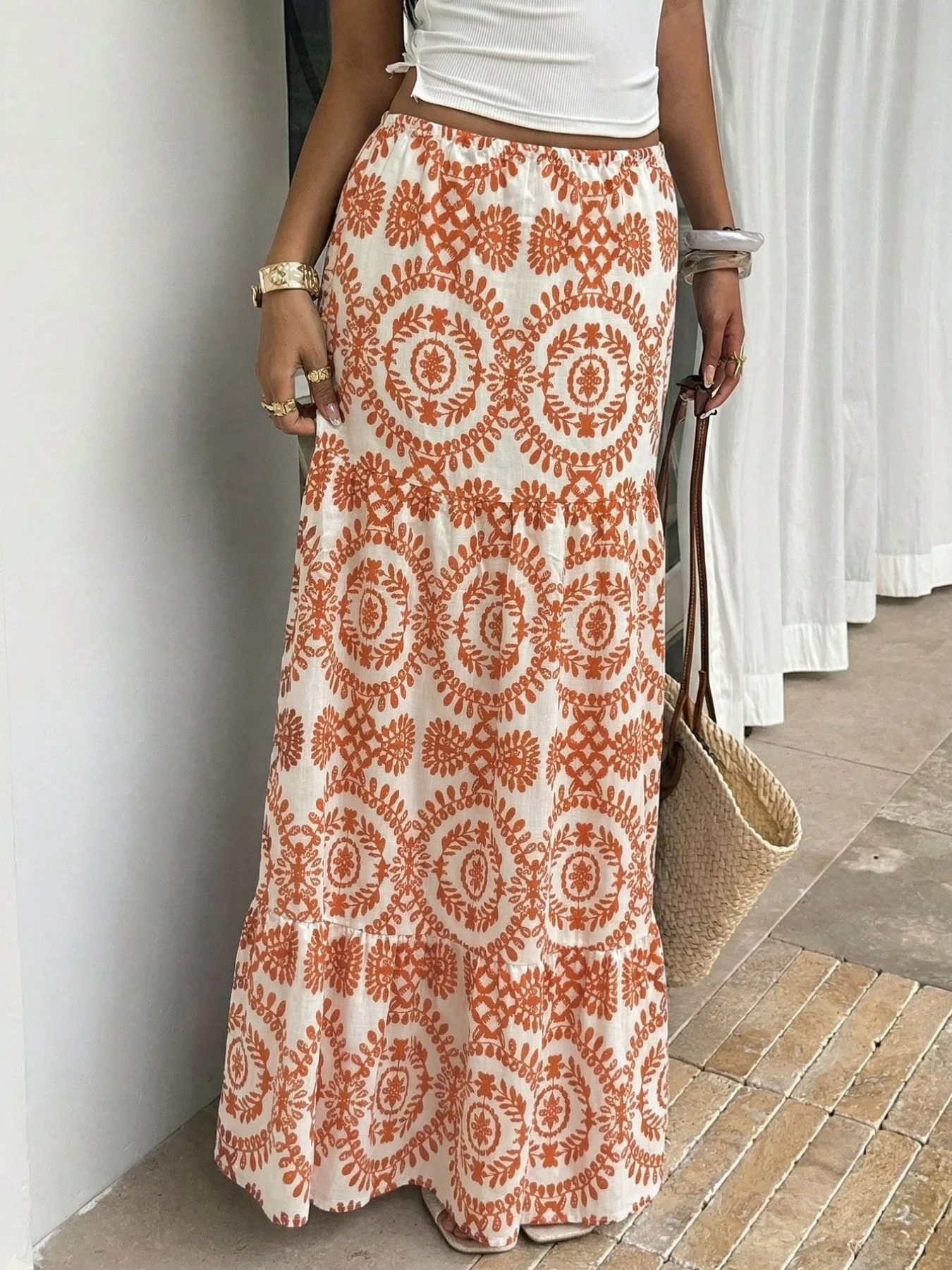 Fashionable New Summer Women's Boho Print Resort Beach Maxi Skirt