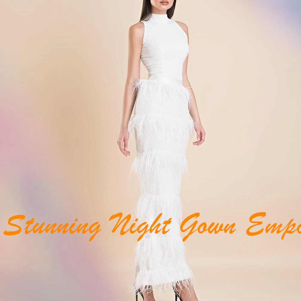 Customized Graceful High Collar Feathers Pleats Evening Dress Modern Straight White Sleeveless Party Gown vestidos para mujer