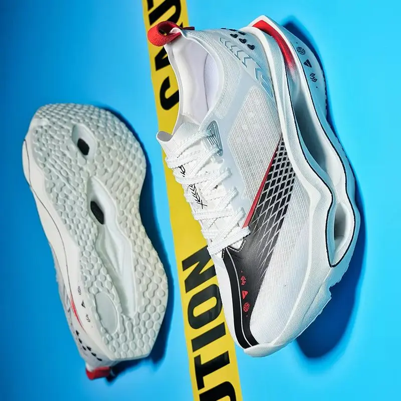 

2026 Hot Sale Running Shoes Unisex Luxury Brand Walking Jogging Shoe Designer Running Shoes For Men Women Light Weight Sneakers