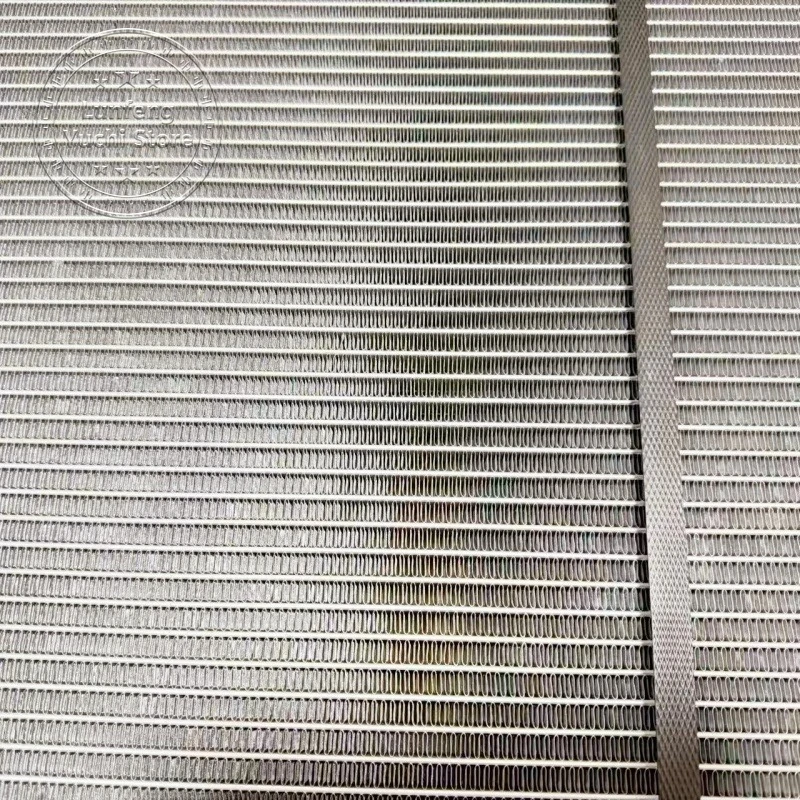 P/N: LR070458, LR034171, LR023921, LR000566 - Condensador de aire acondicionado para Land Rover LR2 Evoque Discovery Range Rover Sport