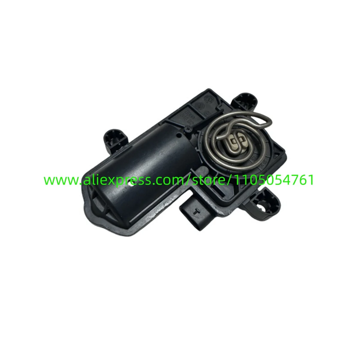 LR137008, LR117492, J9C38798 are applicable to the exhaust pipe valves of L-an-d Ro-ver.