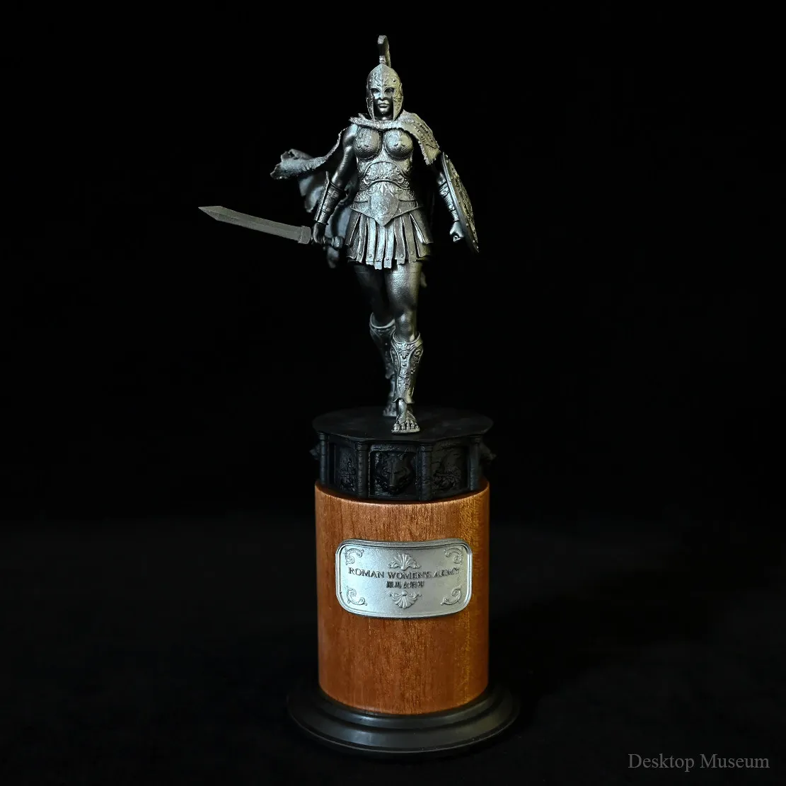 Roman Female Commander Statue 195mm Height - Large Resin Figurine Home Office Desk