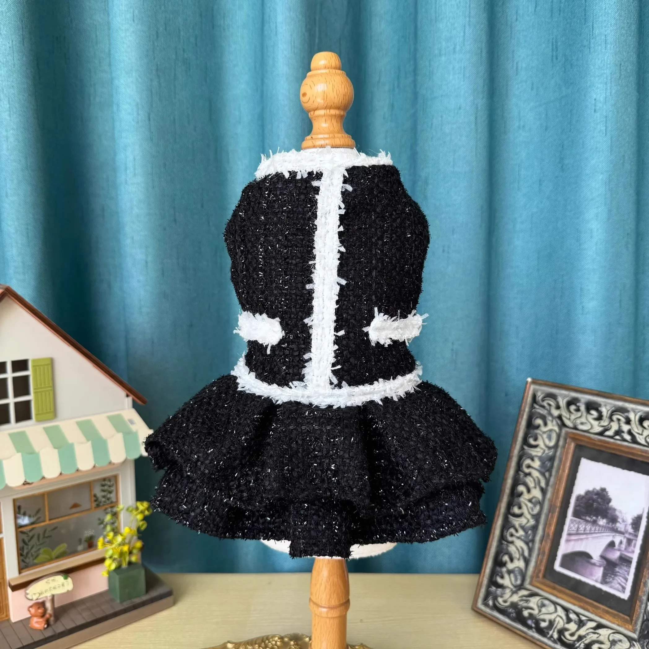 

Autumn Winter Puppy Coat Skirts Clothing Fashion Luxury Black Cotton Princess Dresses For Small Medium Dog Handmade Pet Clothes