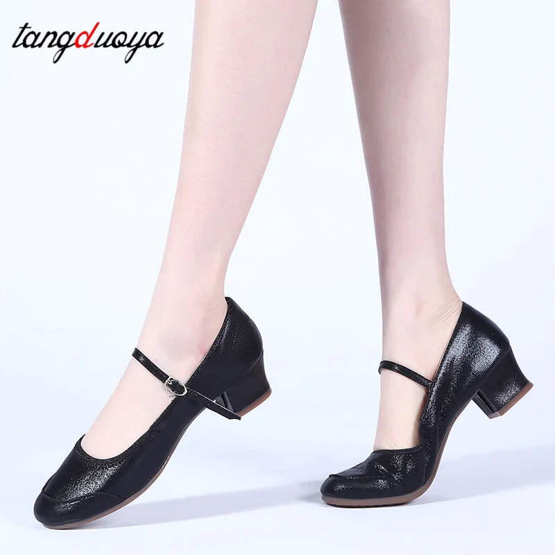 

Dance Shoes for Woman Girls Ladies Latin Ballroom Modern Salsa Practise Dancing Shoes Closed Toe Square Dance Soft Rubber Sole