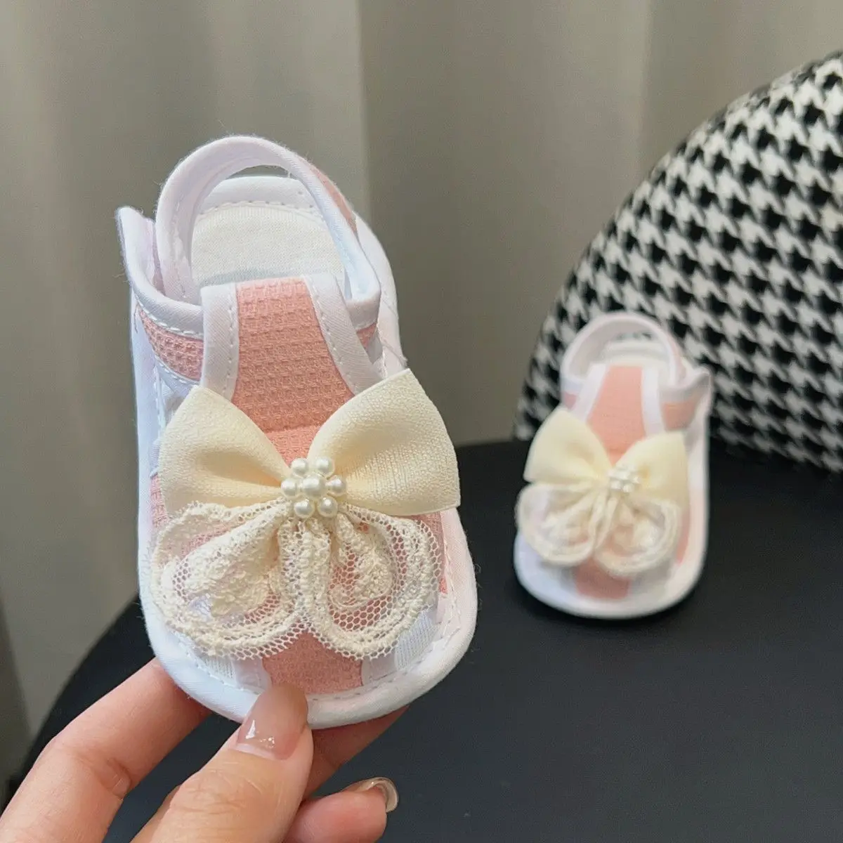 

Baby Girls Soft Sole Anti-Slip Walking Shoes with Hook and Loop Closure for 0-12 Months Spring Summer Princess Sock Shoes