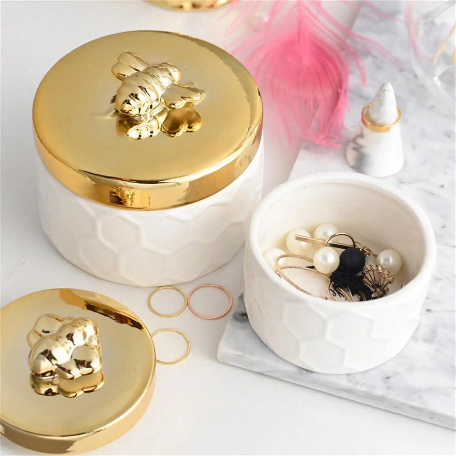 1PC minimalist ornaments, gold plating creative bee porcelain jewelry, jewelry storage box, chest jewelry box