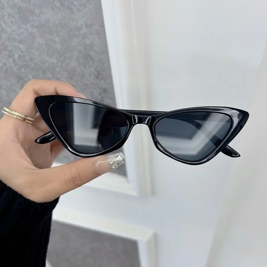 

New Cat Eye Vintage Sunglasses Women Luxury Brand Designer Sun Glasses Female Retro Punk Shades Fashion Oculos De Sol