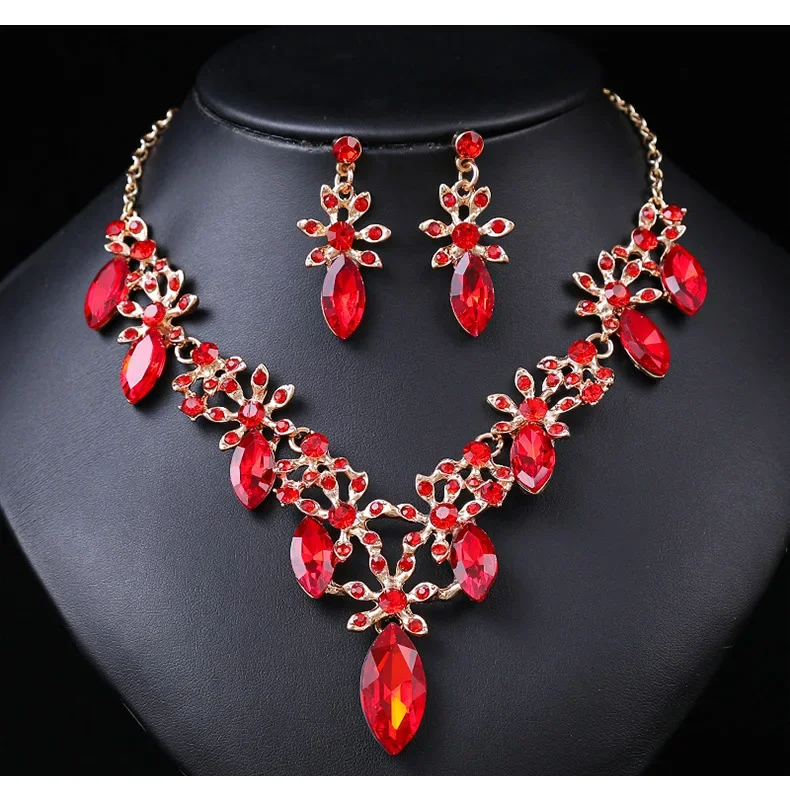 Accessories Retro Necklace Set Women\'s Luxury Crystal Banquet Dress Accessories