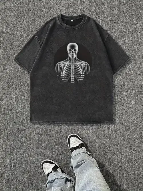 ストリートパーソナリティウォッシュドマンスカルプリント半袖Tシャツは、古代の方法を復元した快適なレジャールーズコートです