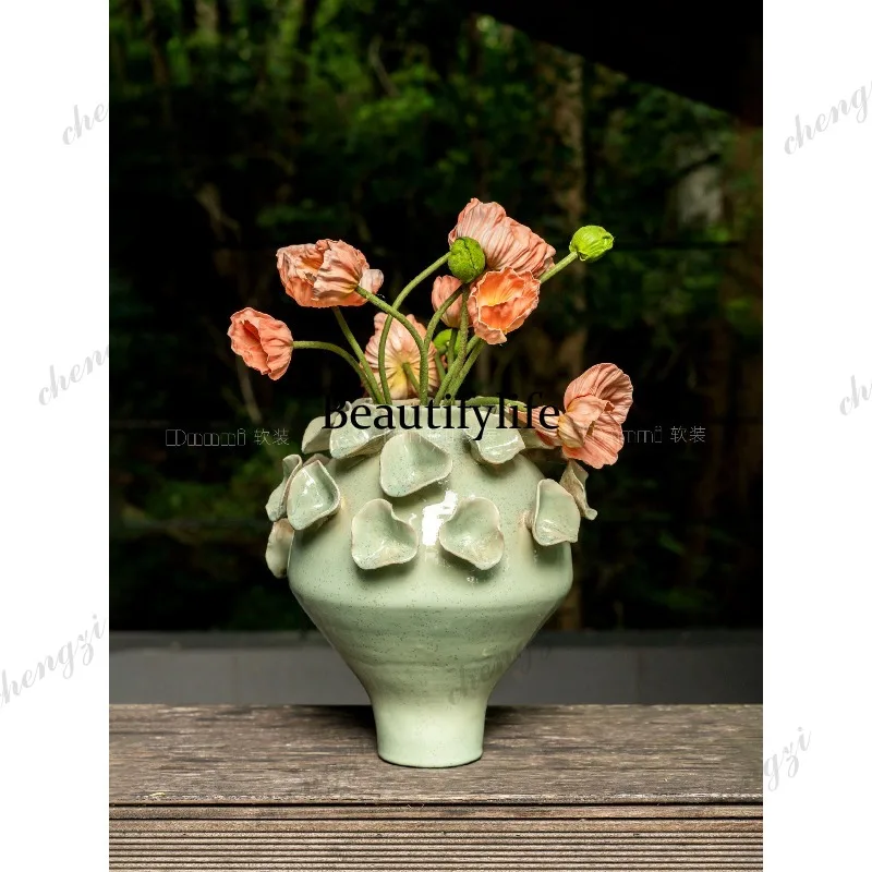 Handmade three-dimensional pinched flowers Smart versatile vase Art pottery, flower arrangement ornament