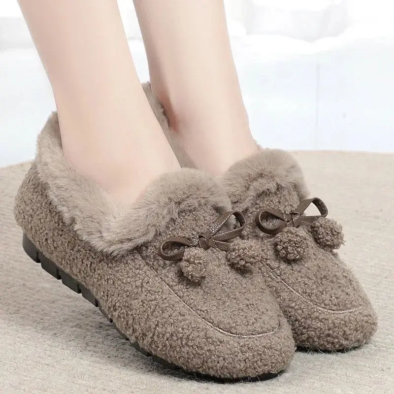 2024 Winter New Velvet Women's Cotton Shoes, Fury Shoes, Soft soled Warm Bean Shoes, Home Bedroom Women's Shoes