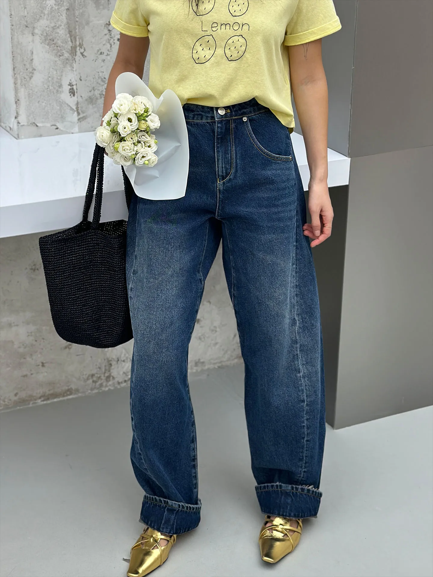 

Bodhl High Waist Denim Jeans Retro Distred Crisp Tailored Ba Strap Design Spring Faion Ladies Wide Leg Pants