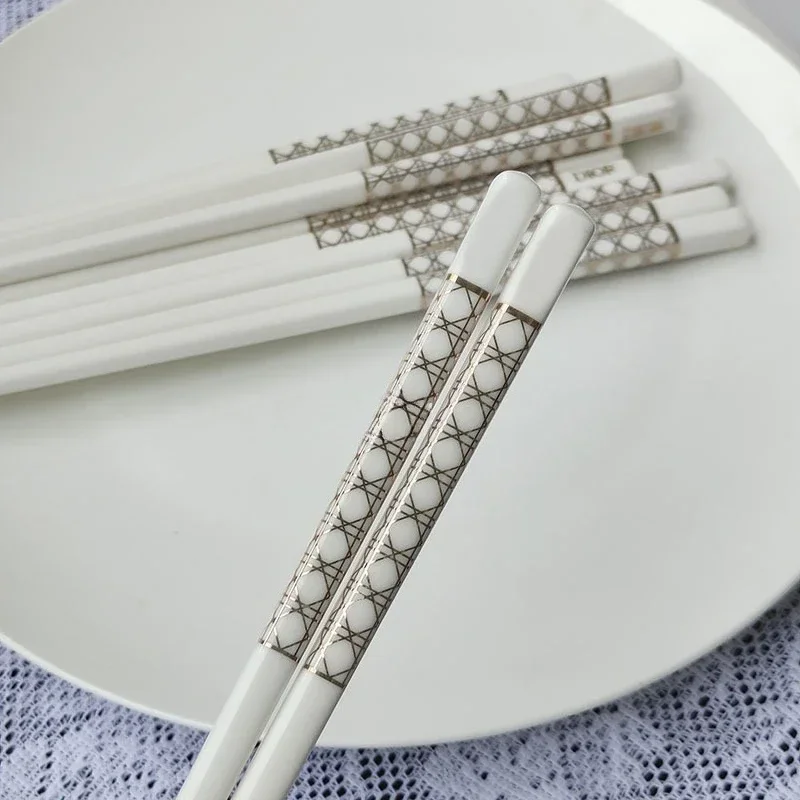 Ceramic Chopsticks Household Food-Grade Gold Checkered High-End Brand New Light Luxury Anti-Mold Anti-Slip Bone China Fast Gift
