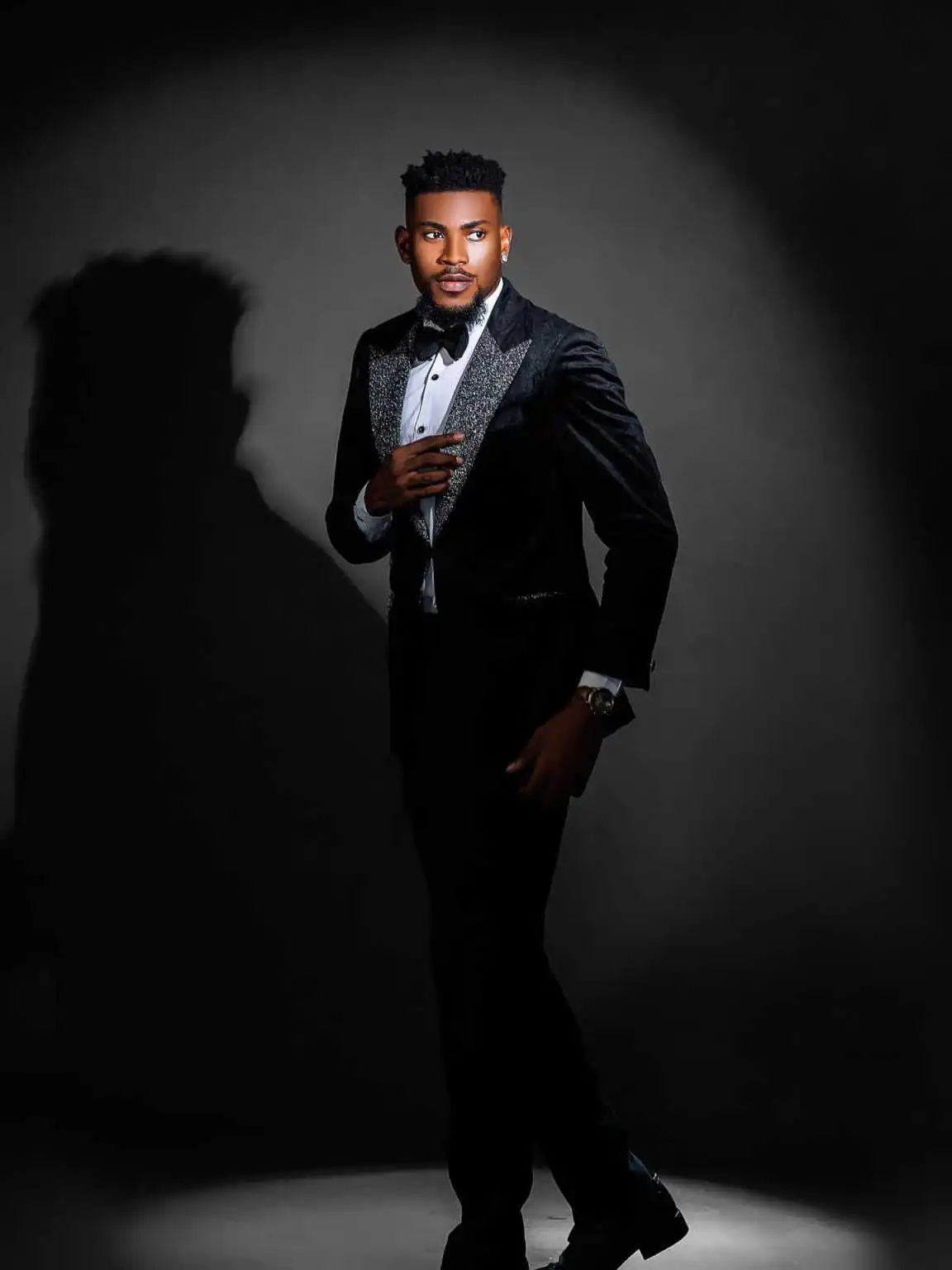 الدعاوى الرجالية الحديثة واحدة الصدر زر واحد العريس الزفاف البدلات الرسمية حجم كبير حفلة الأعمال المخملية مخصص #3